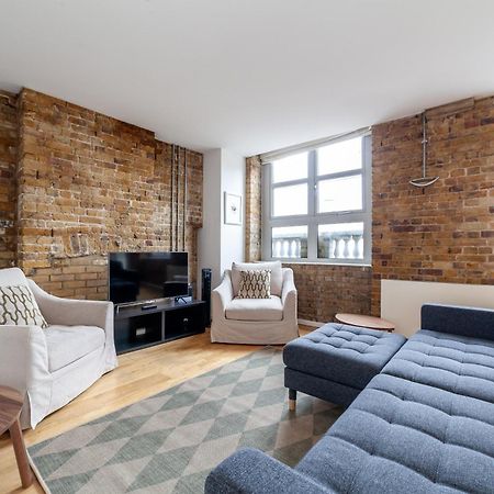 Elegance & Chic Design - 2-Bedroom Haven London Exteriör bild