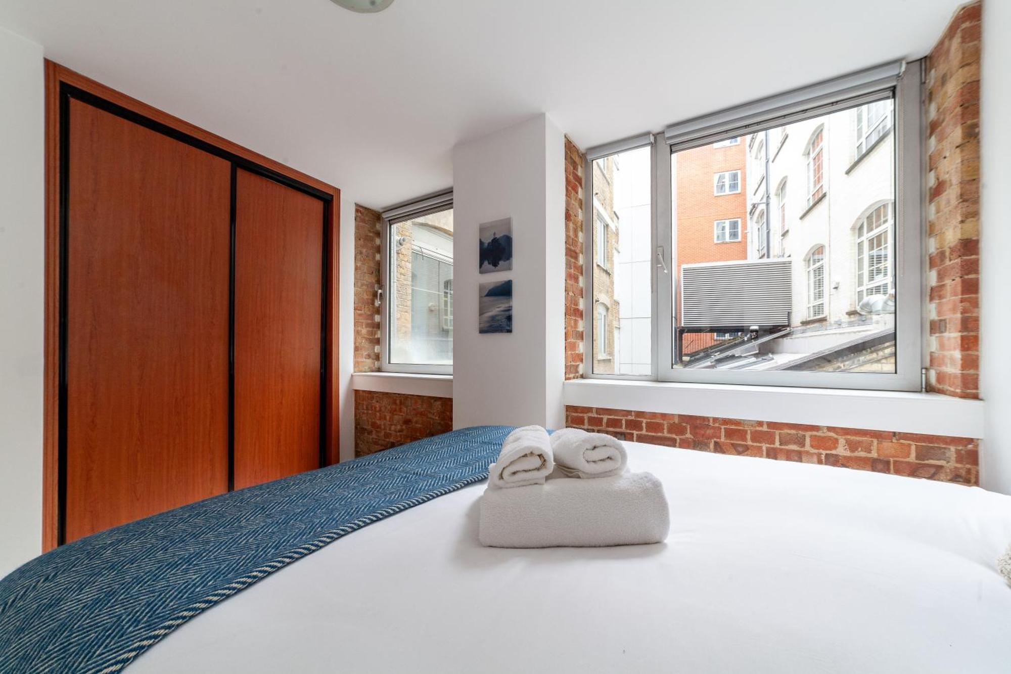 Elegance & Chic Design - 2-Bedroom Haven London Exteriör bild